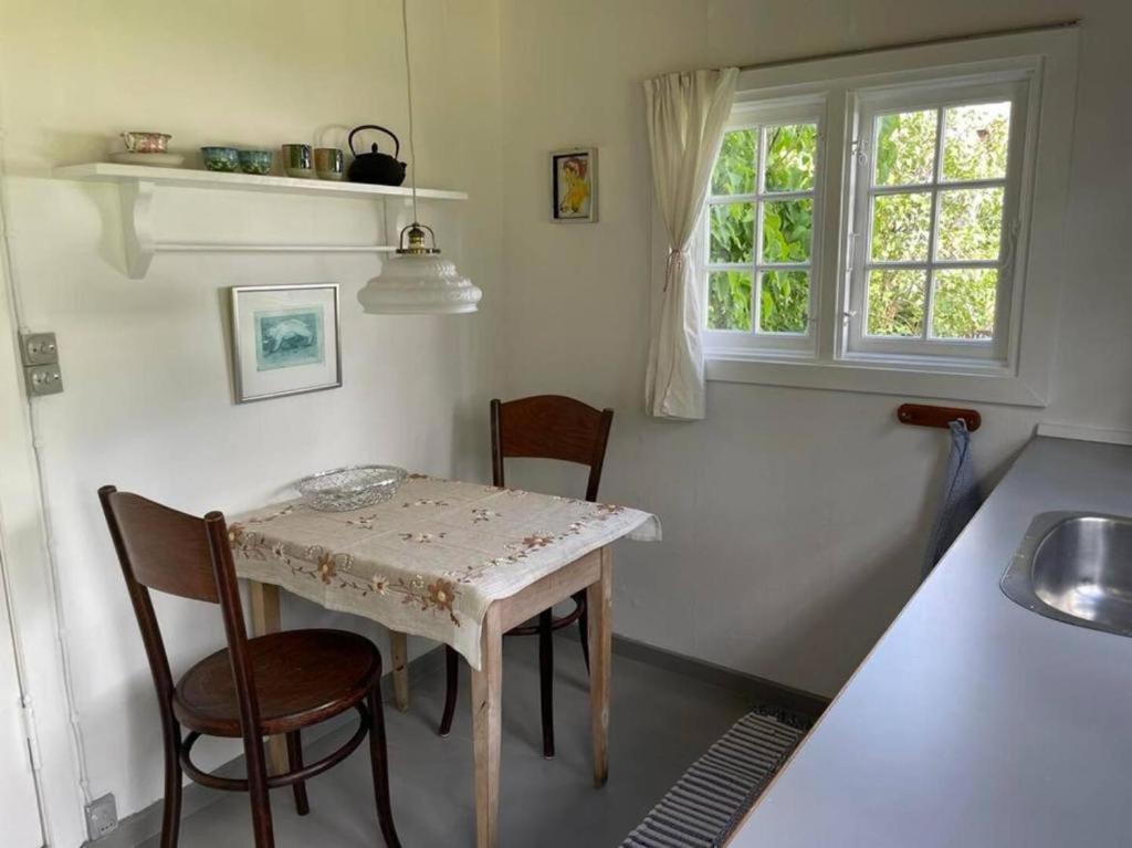 Vaerelser I Historisk Hus Med Sjael Og Atmosfaere Helsinge Kültér fotó