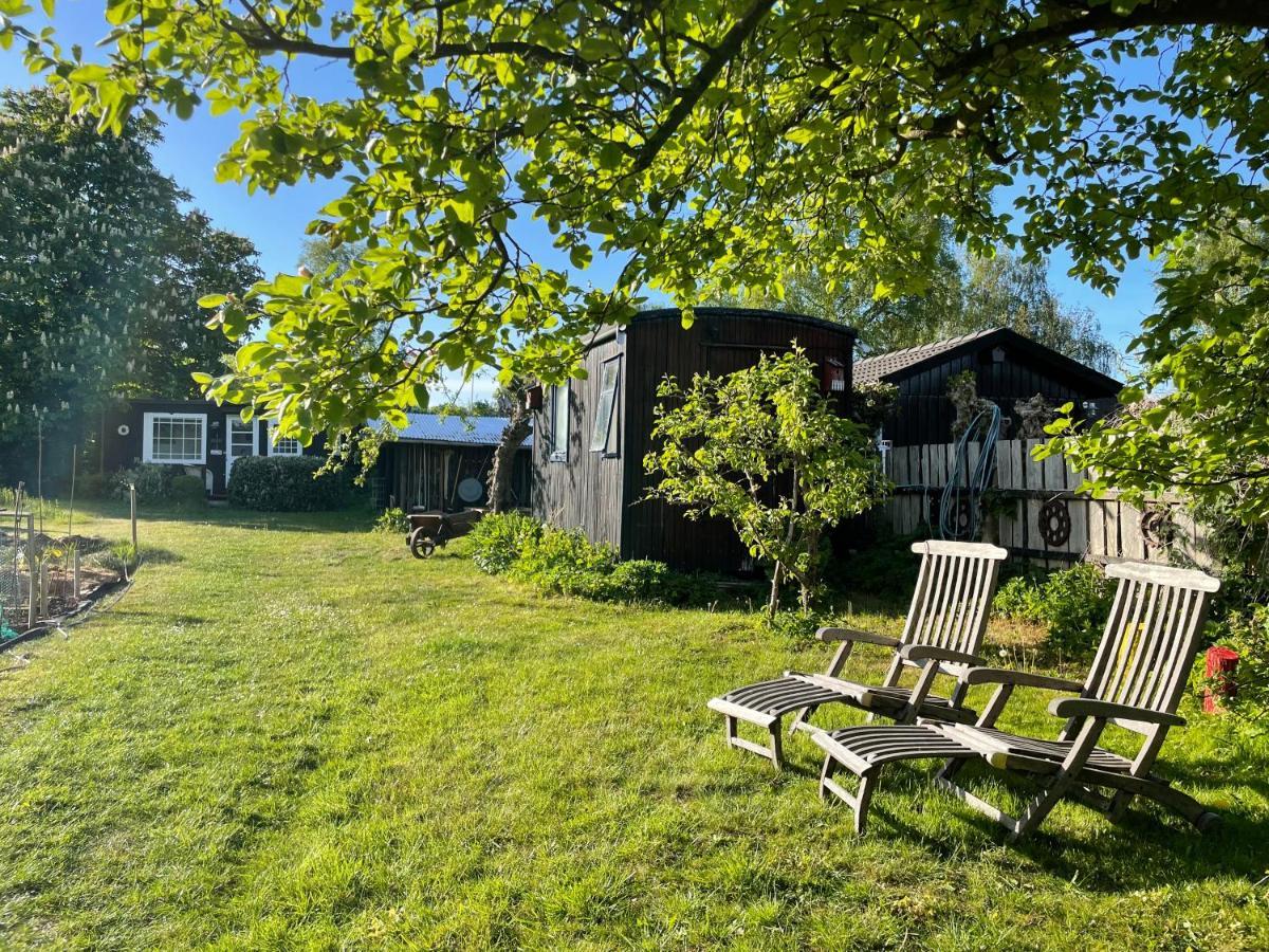 Vaerelser I Historisk Hus Med Sjael Og Atmosfaere Helsinge Kültér fotó
